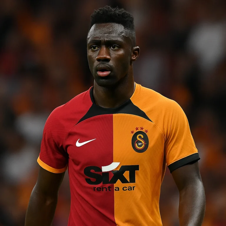 Galatasaray'da Savunma Devrimi Buruk'un Şok Kararı