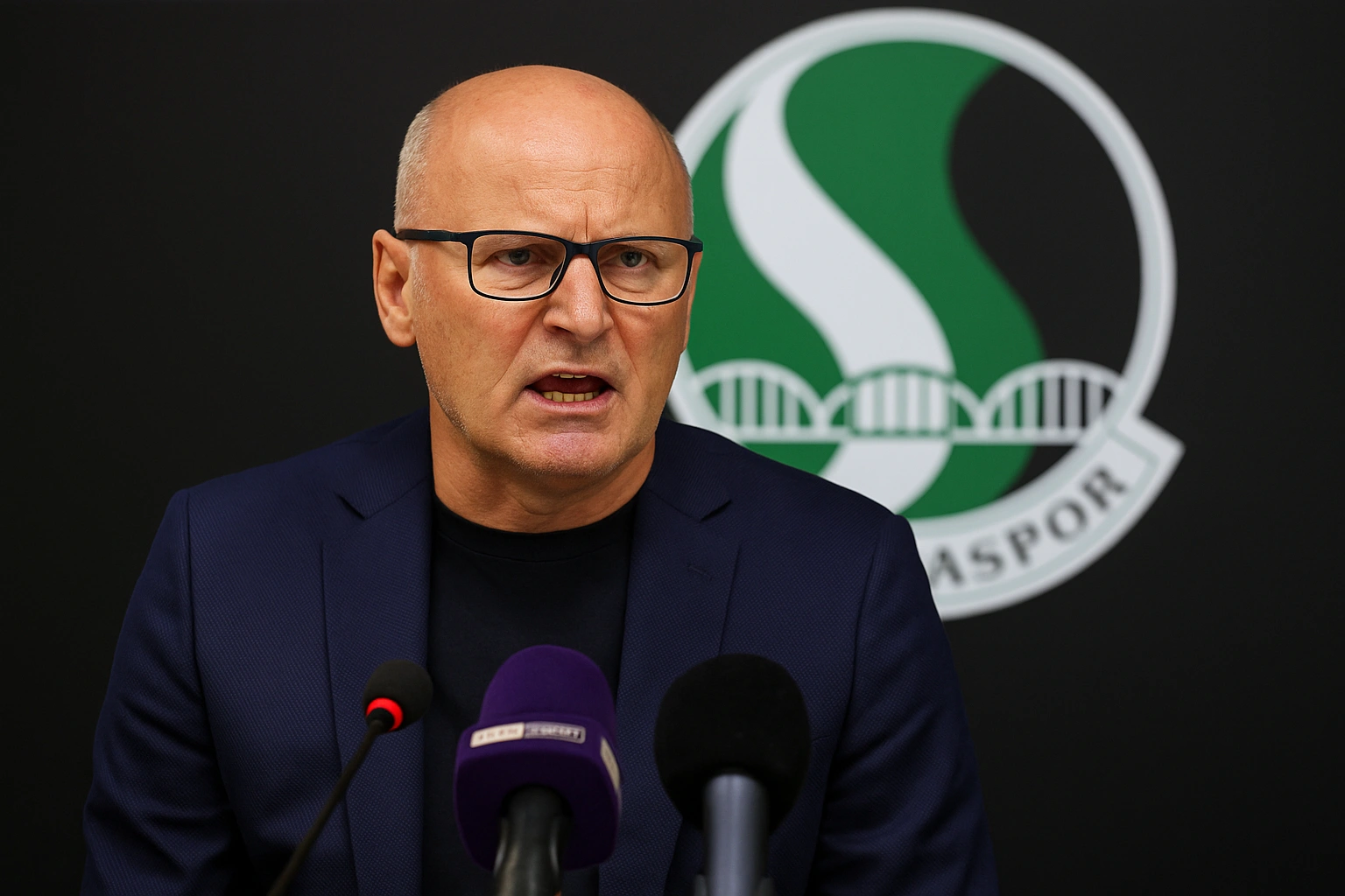 İrfan Buz Sakaryaspor Yönetimine Destek Vermedi Dedi
