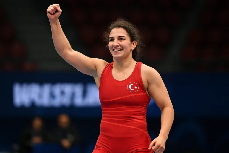 Nesrin Baş 2025 Dünya İkinciliği ile Tarihe Geçti